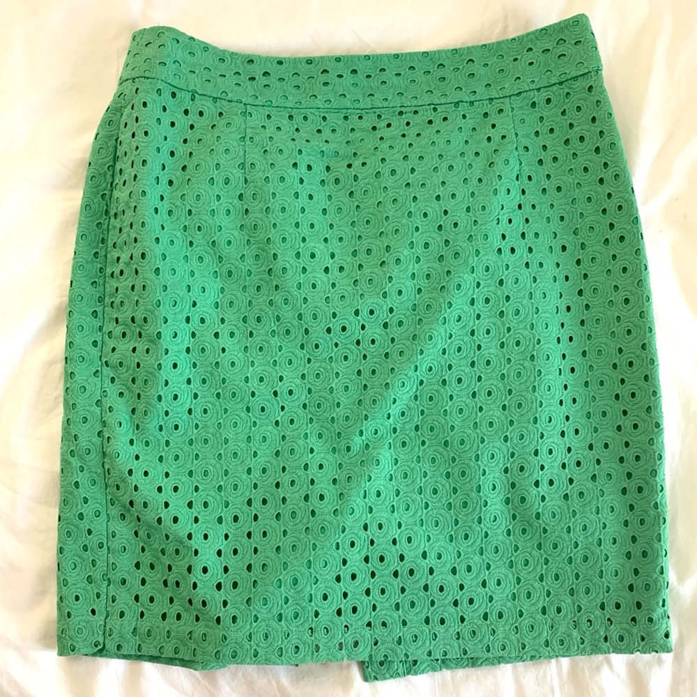 Banana Republic green eyelet pencil skirt size 12 petite